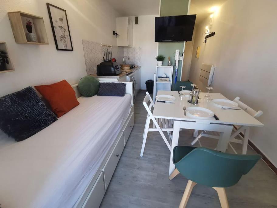 Superbe Studio Renove Avec Piscine Et Vue Marina Le Barcarès Esterno foto