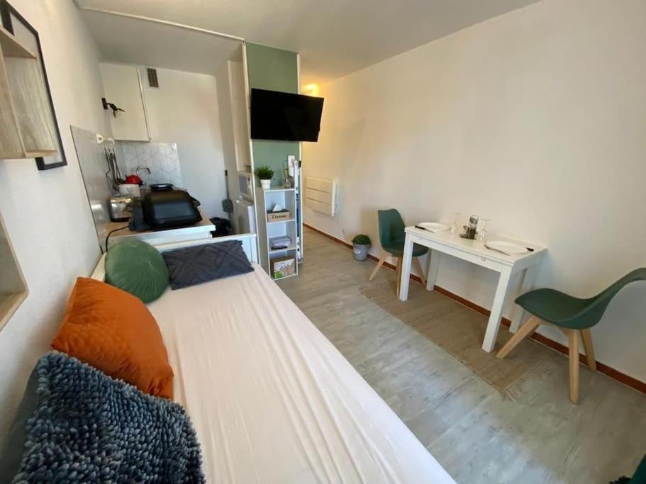 Superbe Studio Renove Avec Piscine Et Vue Marina Le Barcarès Esterno foto